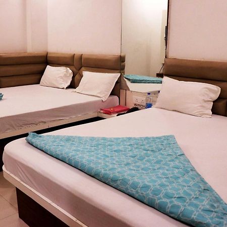 Hotel Gayatri Palace Godarpura Eksteriør bilde