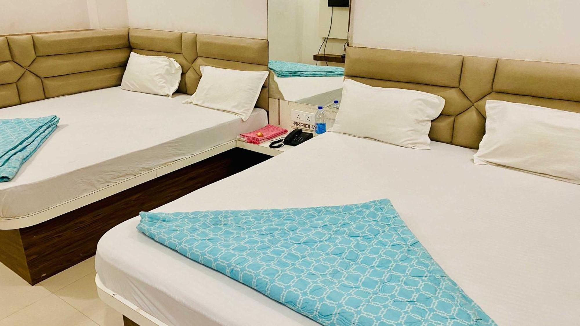 Hotel Gayatri Palace Godarpura Eksteriør bilde